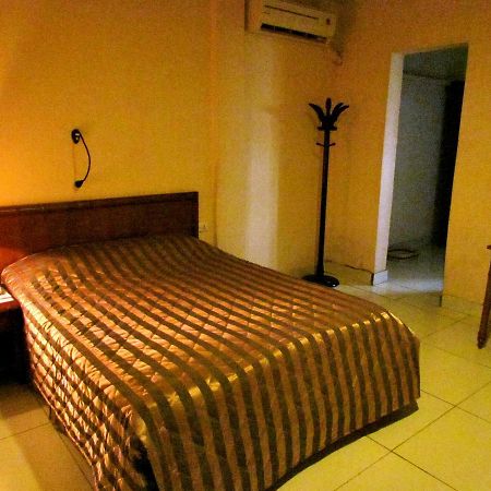 Hotel Chez Wou 吳家園 Himeur al Goz Dış mekan fotoğraf